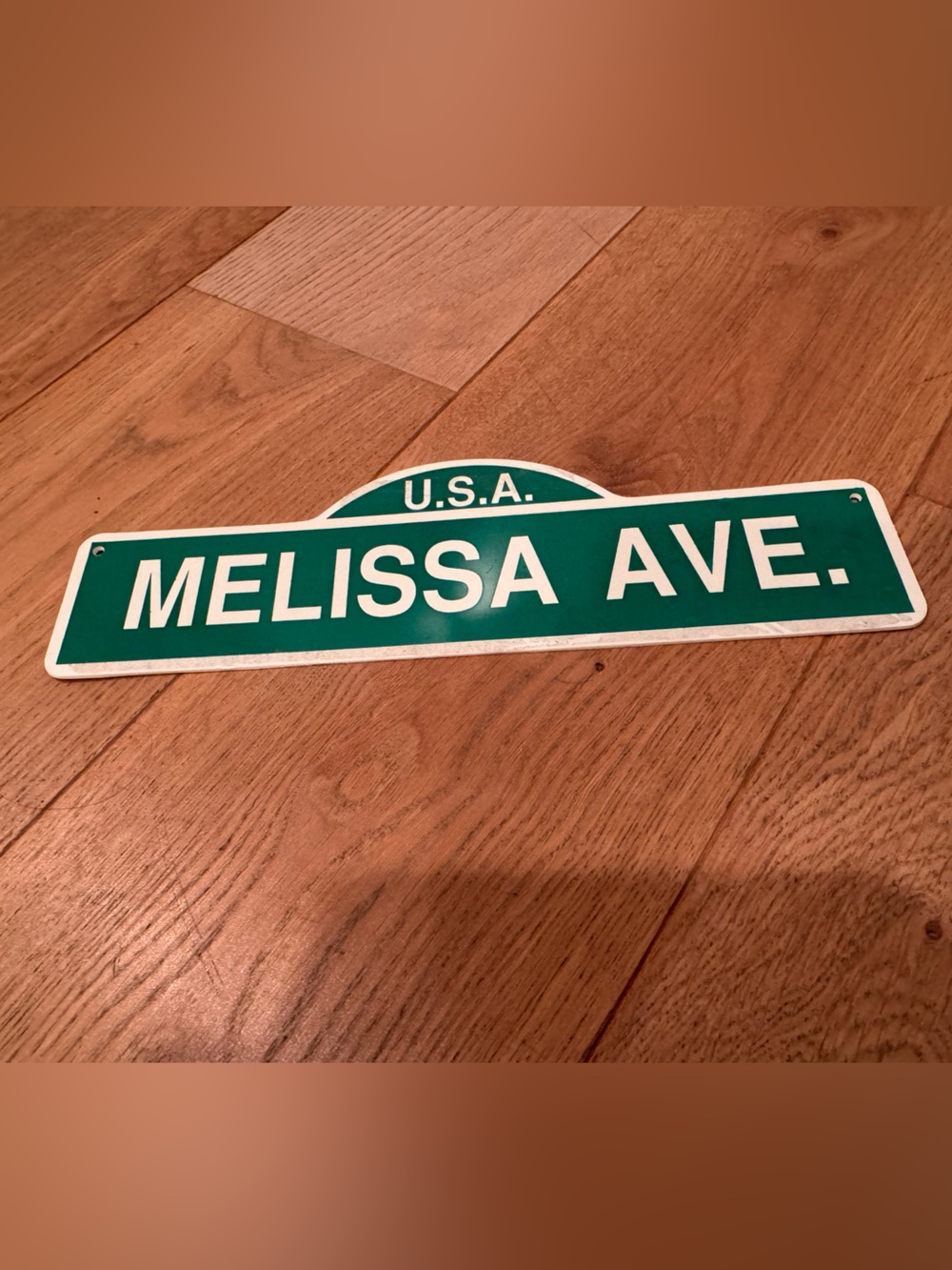 Custom "MELISSA AVE." Green Street Sign